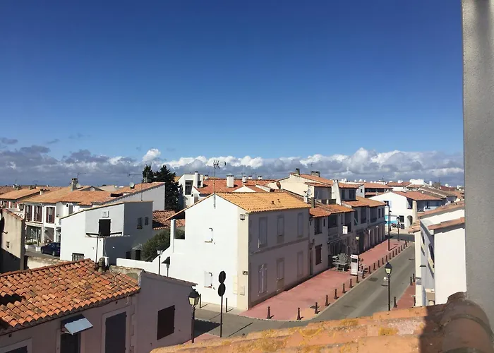 Appartement Le Mediterraneen A 300M De La Plage Et Au Centre Des Saintes Maries De La Mer Locamargue