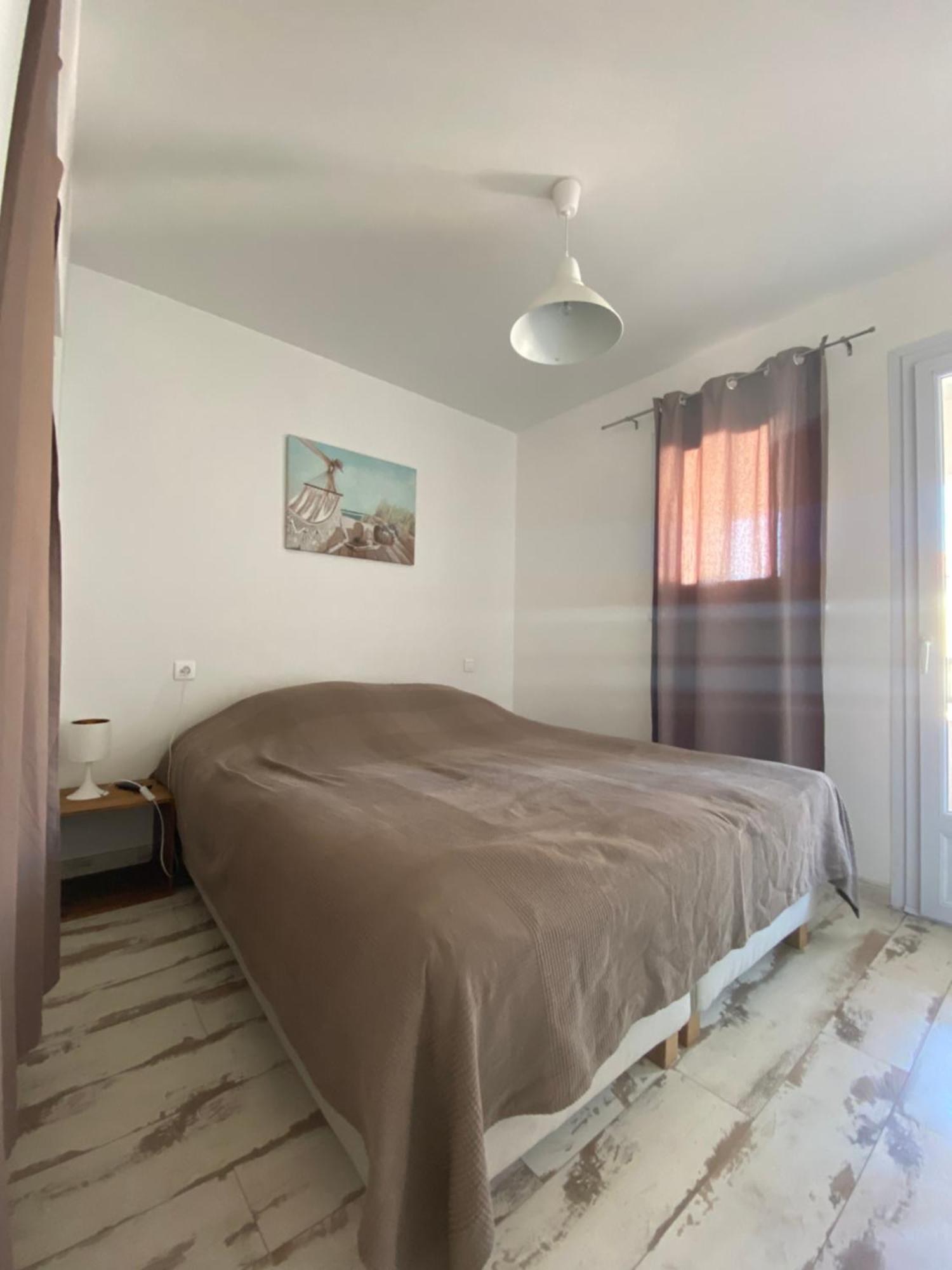 Le Mediterraneen A 300m De La Et Au Centre Des Maries De La Locamargue Apartment Saintes-Maries-de-la-Mer